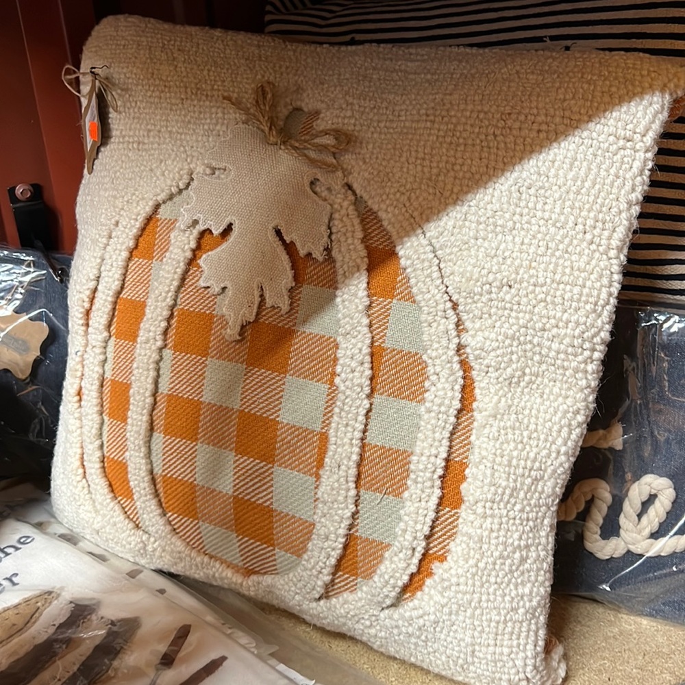 Mud Pie Pumpkin Pillow - Thumbnail 3